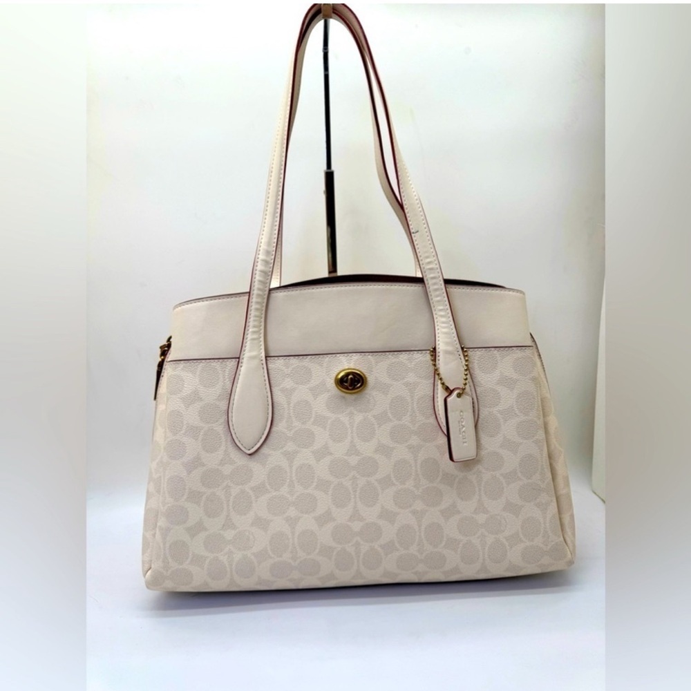 EUC Coach Lora Carryall 89576 –‎ Chalk Signature Coated Canvas – Gold Hardware
